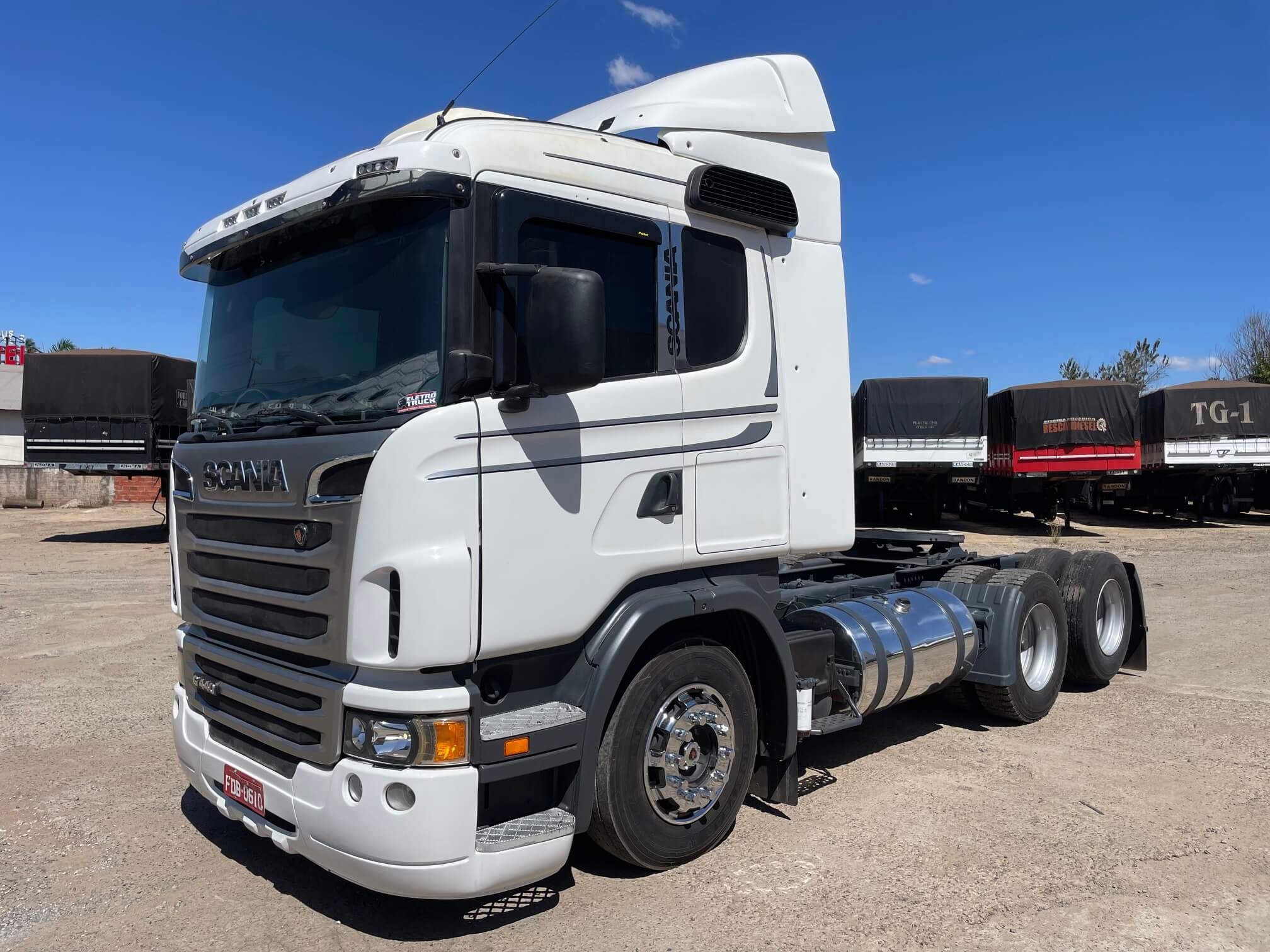 SCANIA G-440 ANO 2012/13 6X2