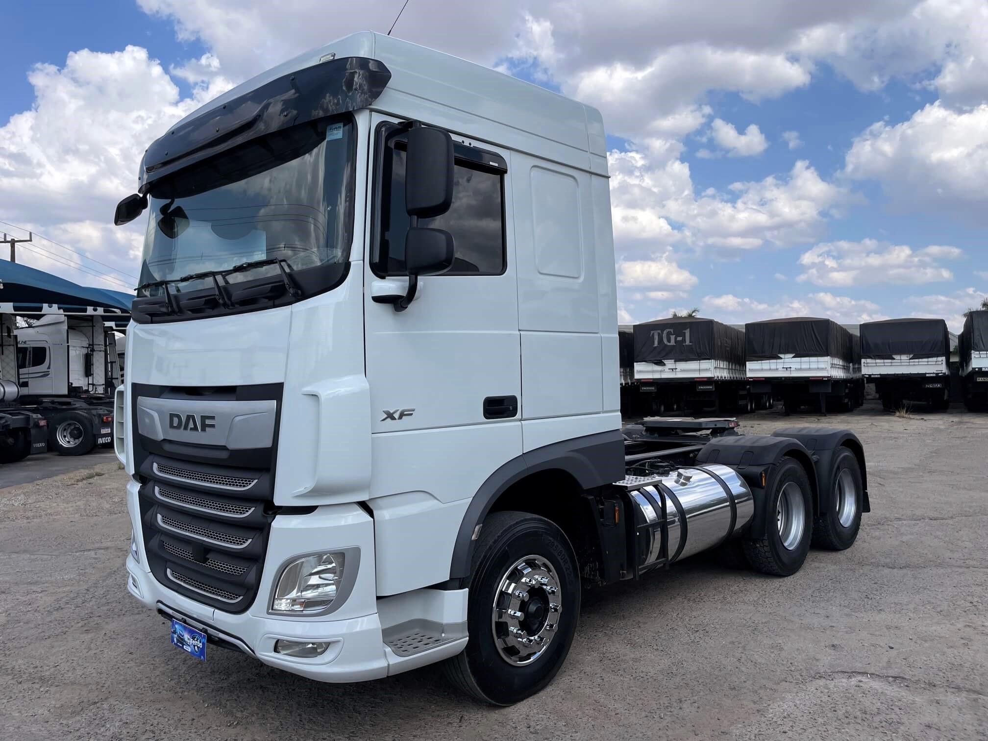 DAF XF 530 ANO 2021/22 6X4