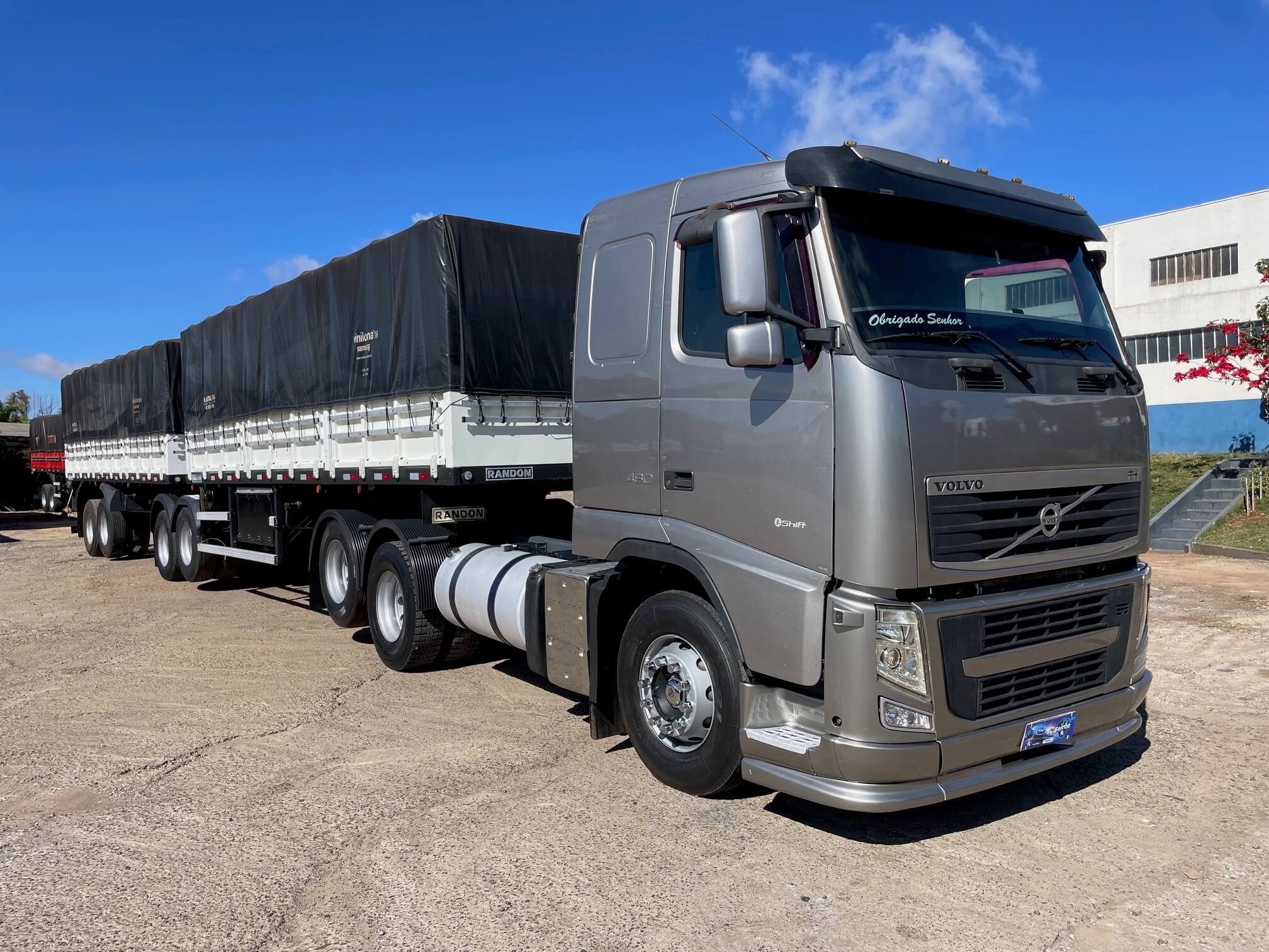 VOLVO FH 460 COM BITREM RANDON