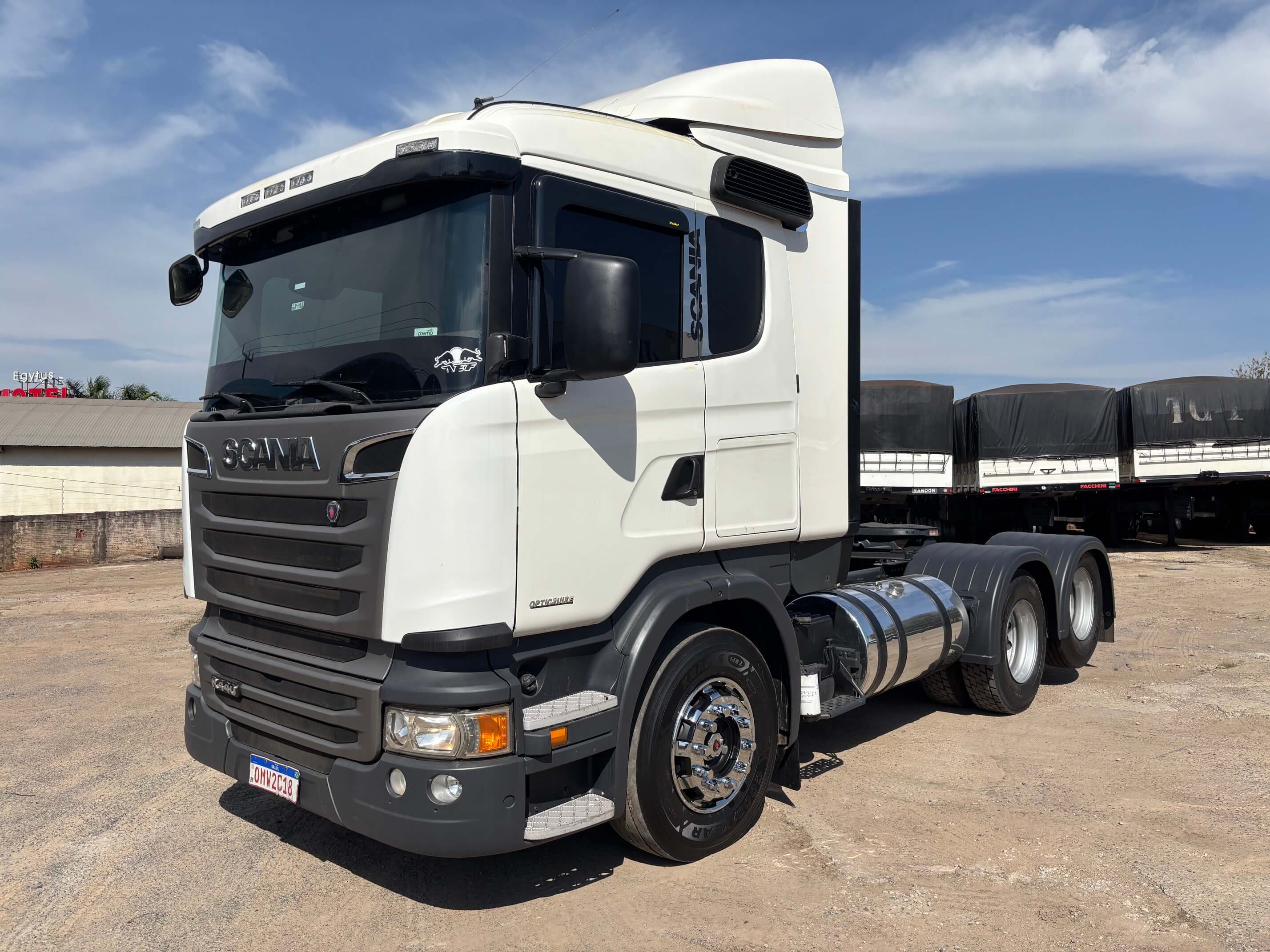 SCANIA R-440